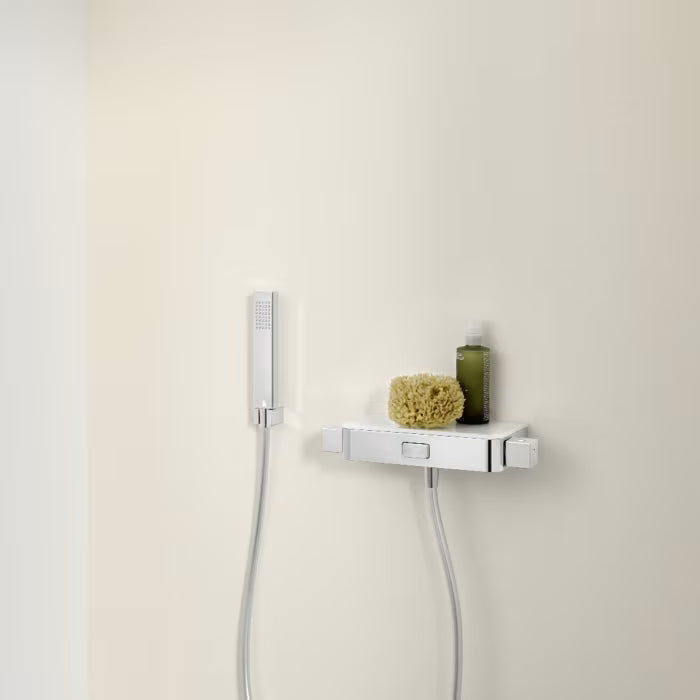 HSK Design-Handbrause eckig mit Brauseschlauch und Halterung